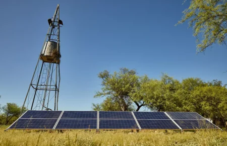 Energía Solar Bombeo de Agua